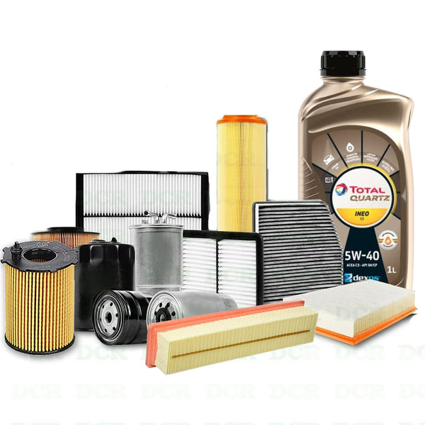 Kit tagliando auto, kit tre filtri e 4 litri olio motore Total 5W40 (KF1060/fo)