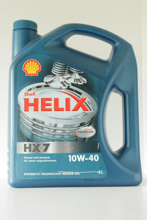 SHELL Olio motore Helix 10W-40 Olio parzialmente sintetico 4 L Compatibilità con RENAULT Clio 3 Hatchback BR0/1, CR0/1 Clio 2 BB0/1/2, CB0/1/2 Clio 4 Hatchback BH, PEUGEOT 207 WA, WC